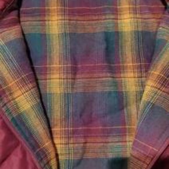 The Women's Plus size Lee Riders 1x Purple Quilted Vest is a stylish and functio - Picture 2 of 4